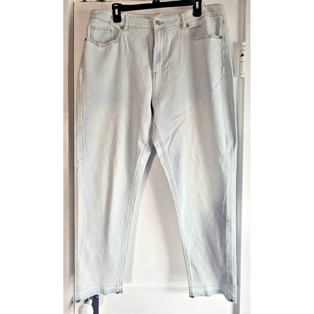 NWT LOFT light wash The skinny high rise curvy jeans soft womens Sz32/14 raw hem
